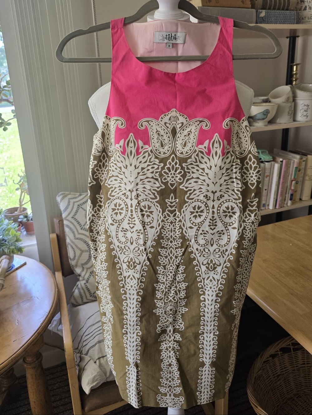 Tibi Hot Pink and Olive Paisley Shift Dress NYC BOUTIQUE Summer Party Size 0